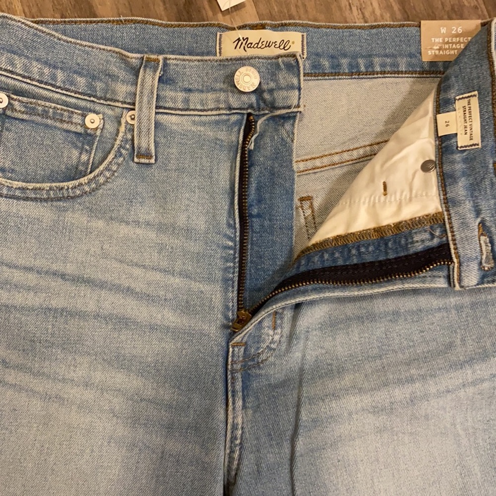***NWT*** Madewell Vintage Straight Jean Size W26 - Picture 4 of 10